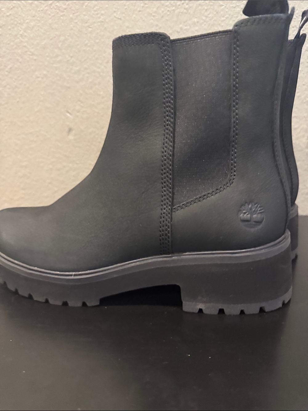 Timberland Black Nubuck Chelsea Lug Ankle Boots Womans 8.5 - Picture 9 of 12